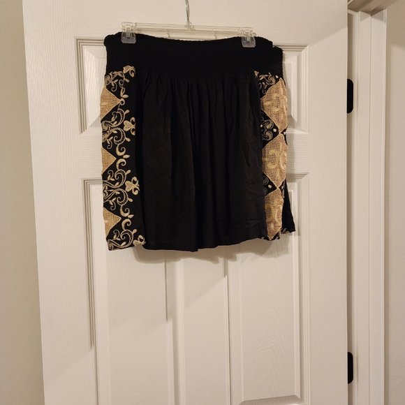 Lucky Black & Tan Embroidered Skirt Size XL - Picture 3 of 6